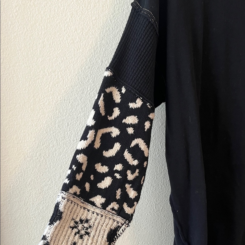 We The Free Tiger Style Cuffs - Picture 10 of 16